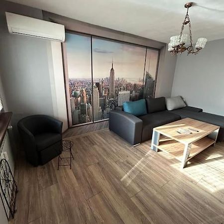 Luxurious Flat Pleven Center Apartment Exterior photo
