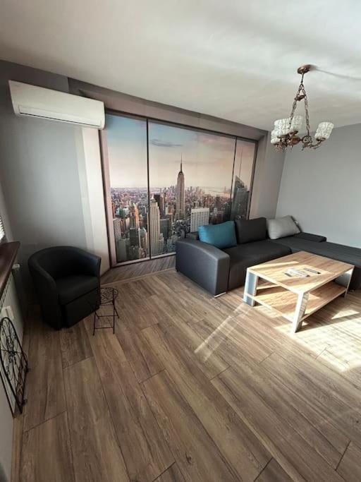 Luxurious Flat Pleven Center Apartment Exterior photo